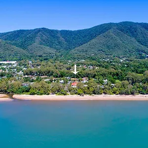 Aparthotel Palm Cove, Clifton Beach